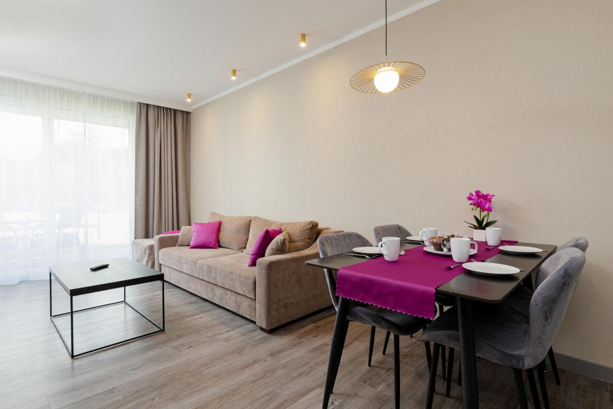 Perfect Holiday Apartments Bel Mare By Noclegi Renters Miedzyzdroje Ngoại thất bức ảnh